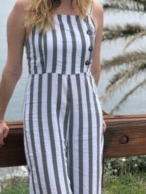C&C California Olive Green & White Striped Sleeveless Jumpsuit